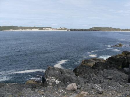 /images/SWM examining the rocks of the Durness Limestone group (8)comprweb.JPG